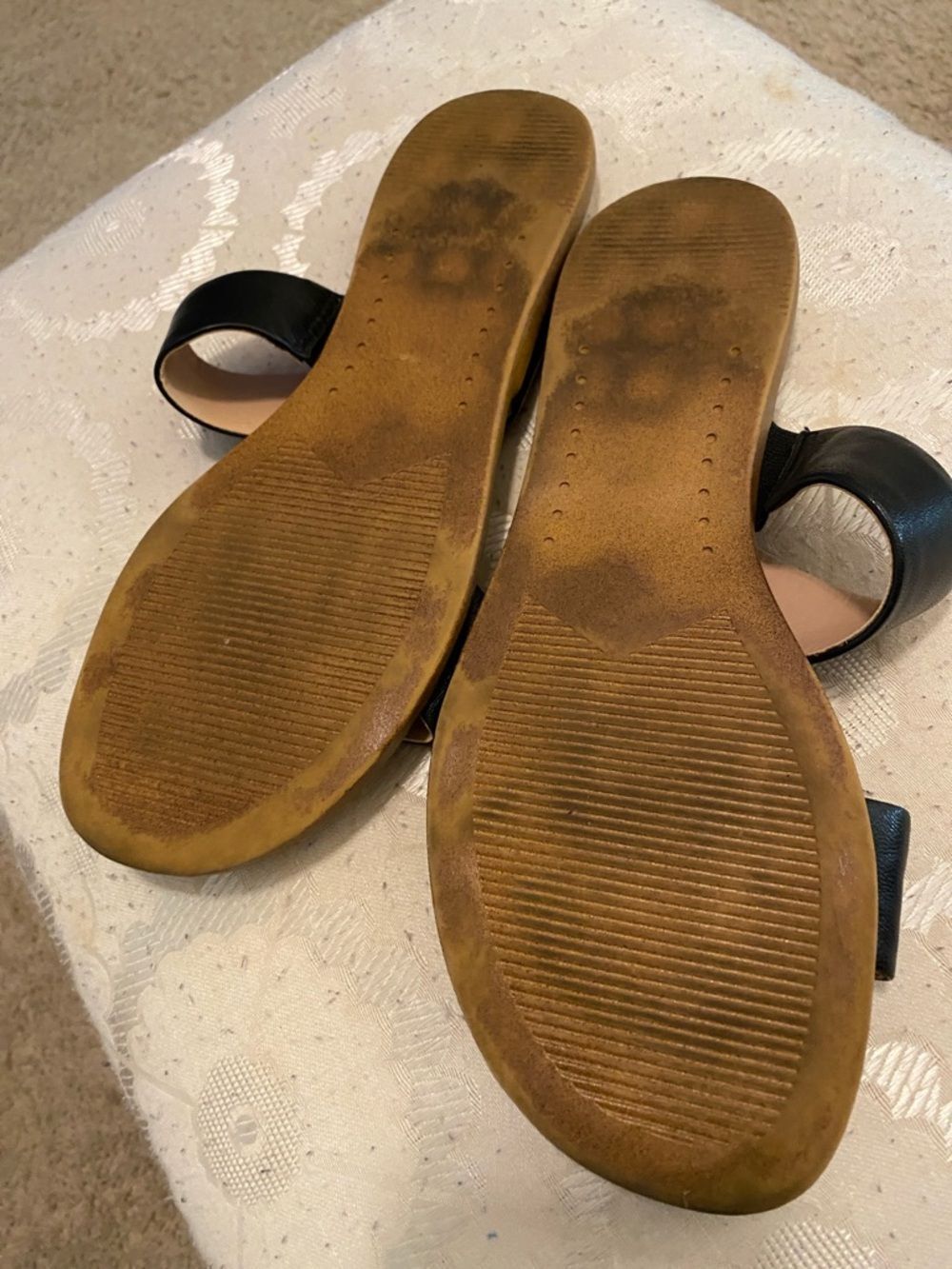 Steve Madden Black and Tan Double Strap Slide Sandals - Picture 4 of 4